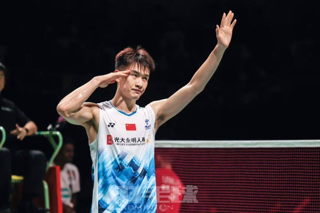 他的表現也